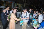 Vietravel đón đoàn khách đầu tiên trên chặng bay mới từ Thượng Hải đến Đà Nẵng